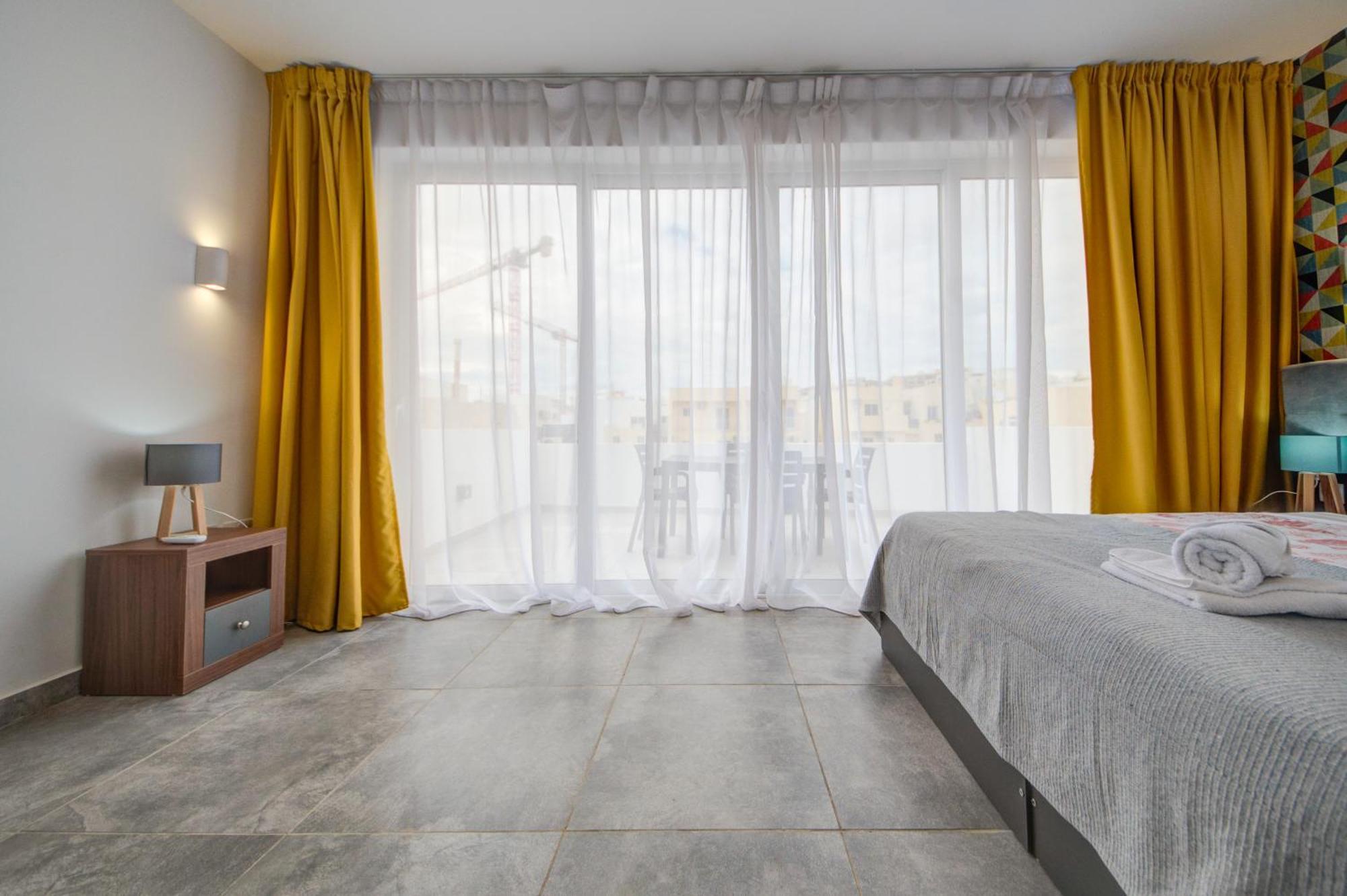 Marina Suites & Apartments - Self Catering - By Tritoni Hotels 그지라 외부 사진