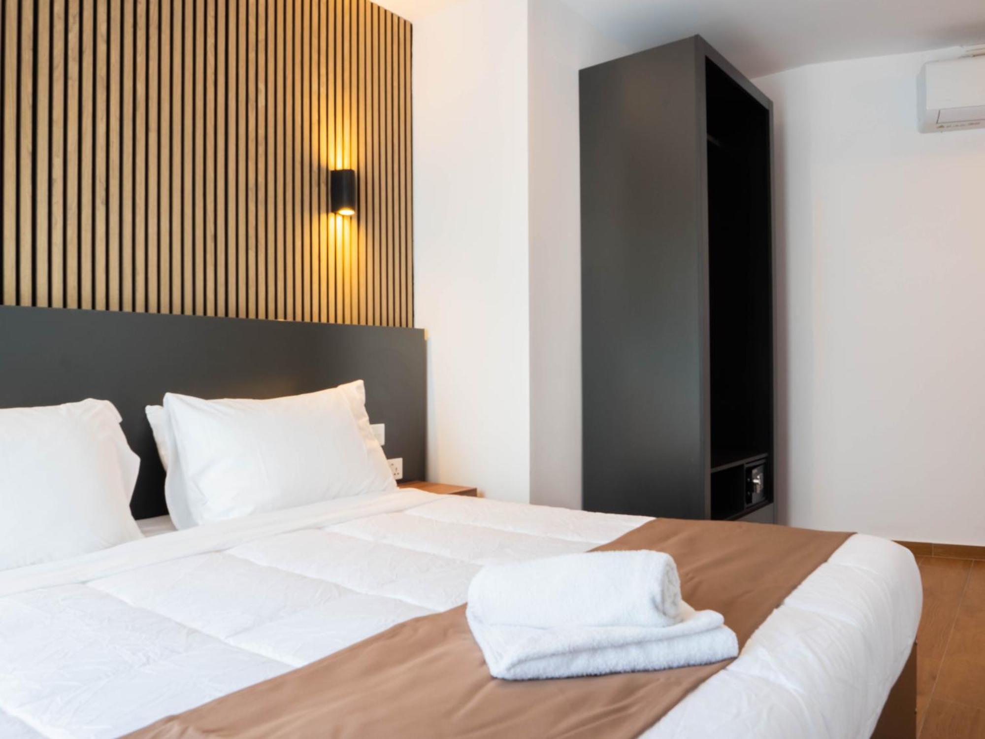 Marina Suites & Apartments - Self Catering - By Tritoni Hotels 그지라 외부 사진
