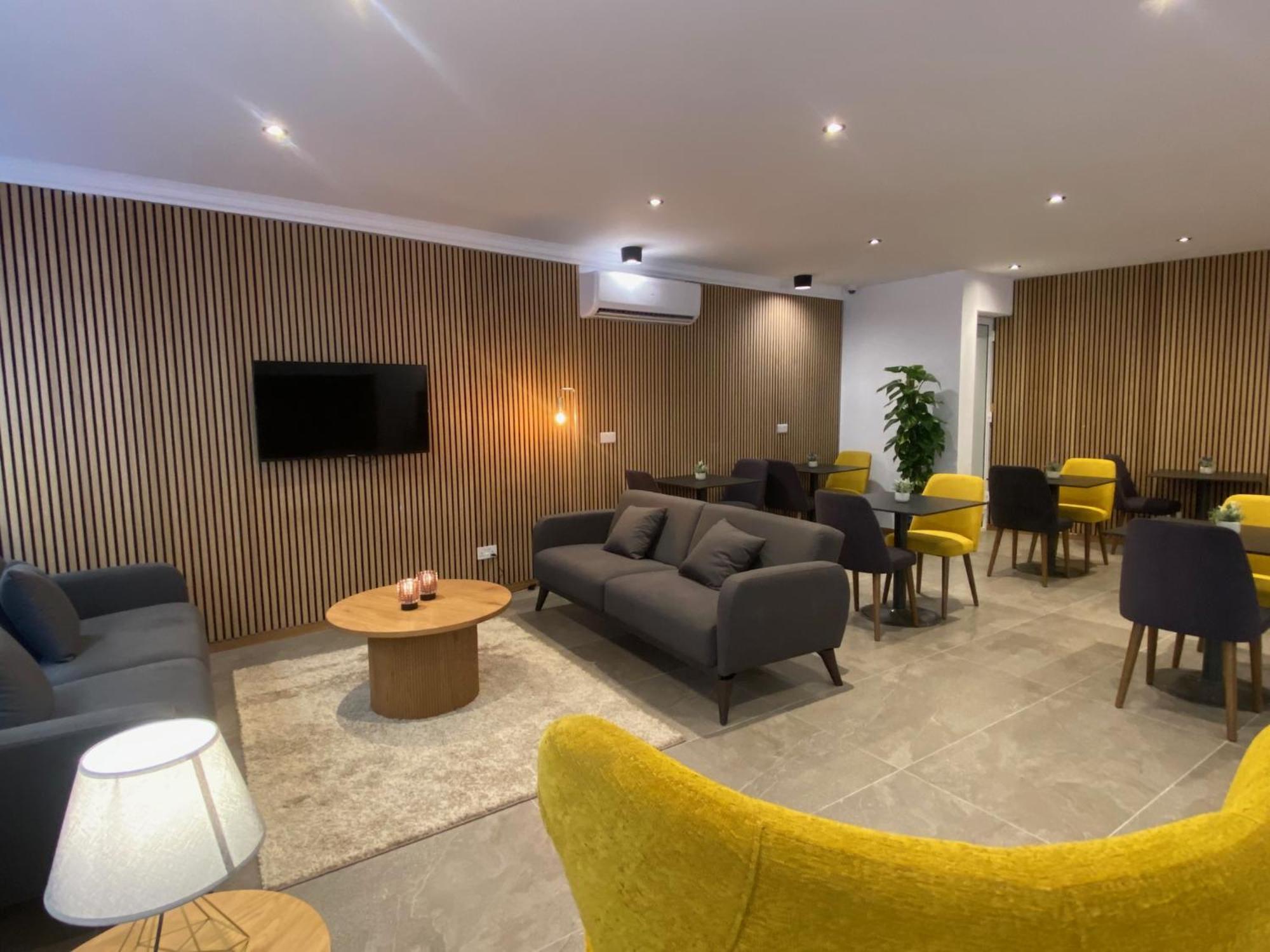 Marina Suites & Apartments - Self Catering - By Tritoni Hotels 그지라 외부 사진
