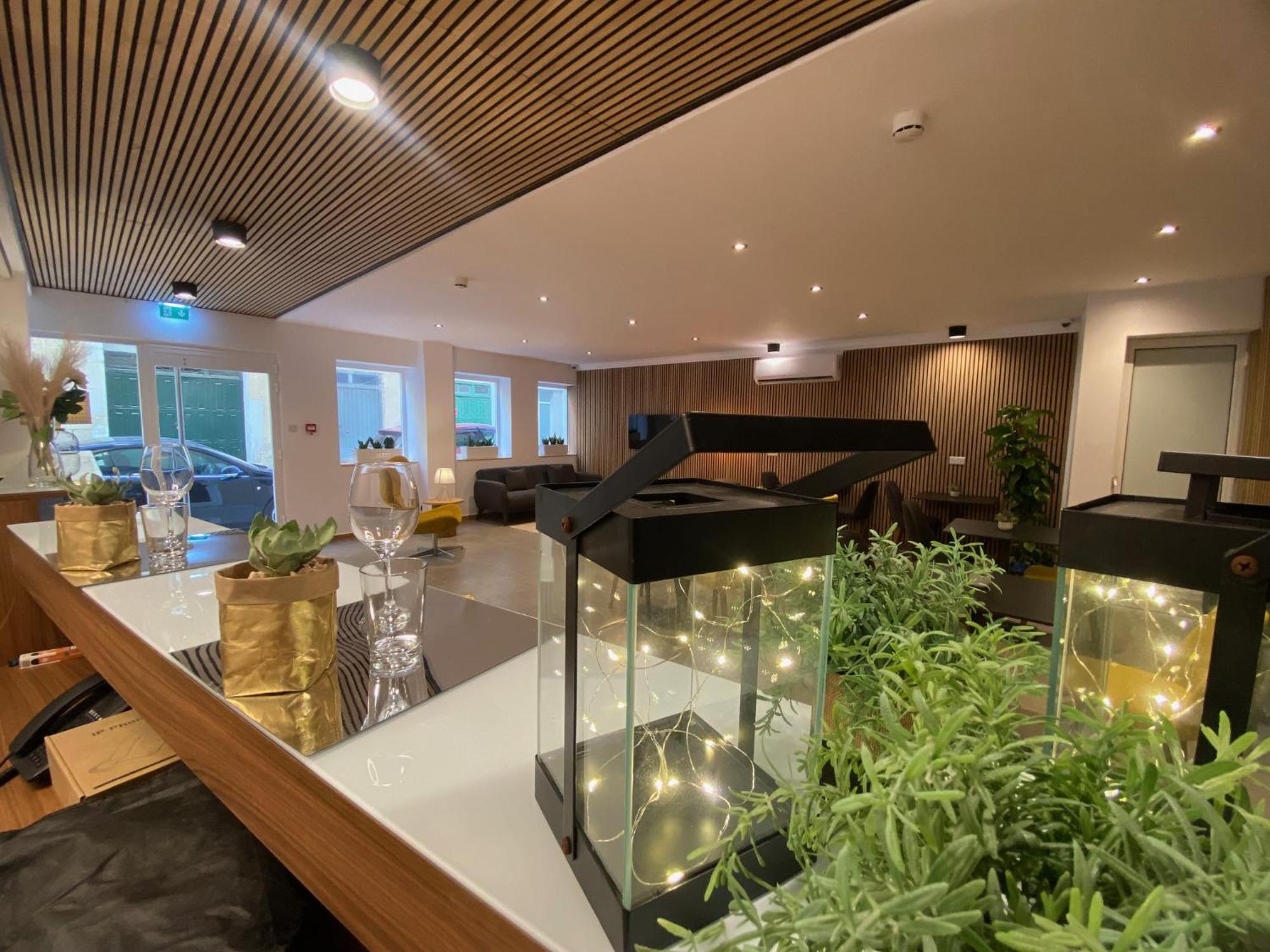 Marina Suites & Apartments - Self Catering - By Tritoni Hotels 그지라 외부 사진