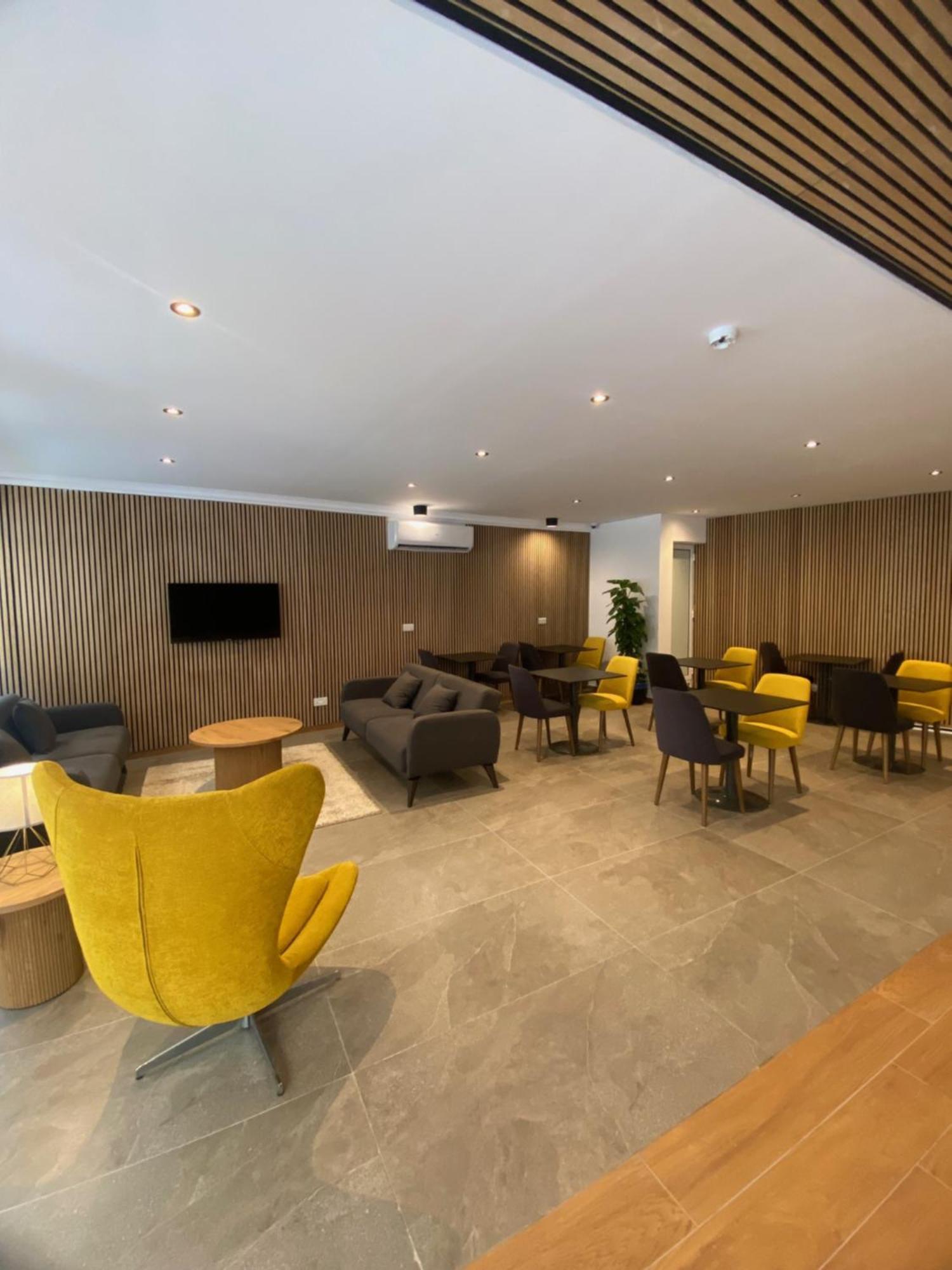 Marina Suites & Apartments - Self Catering - By Tritoni Hotels 그지라 외부 사진