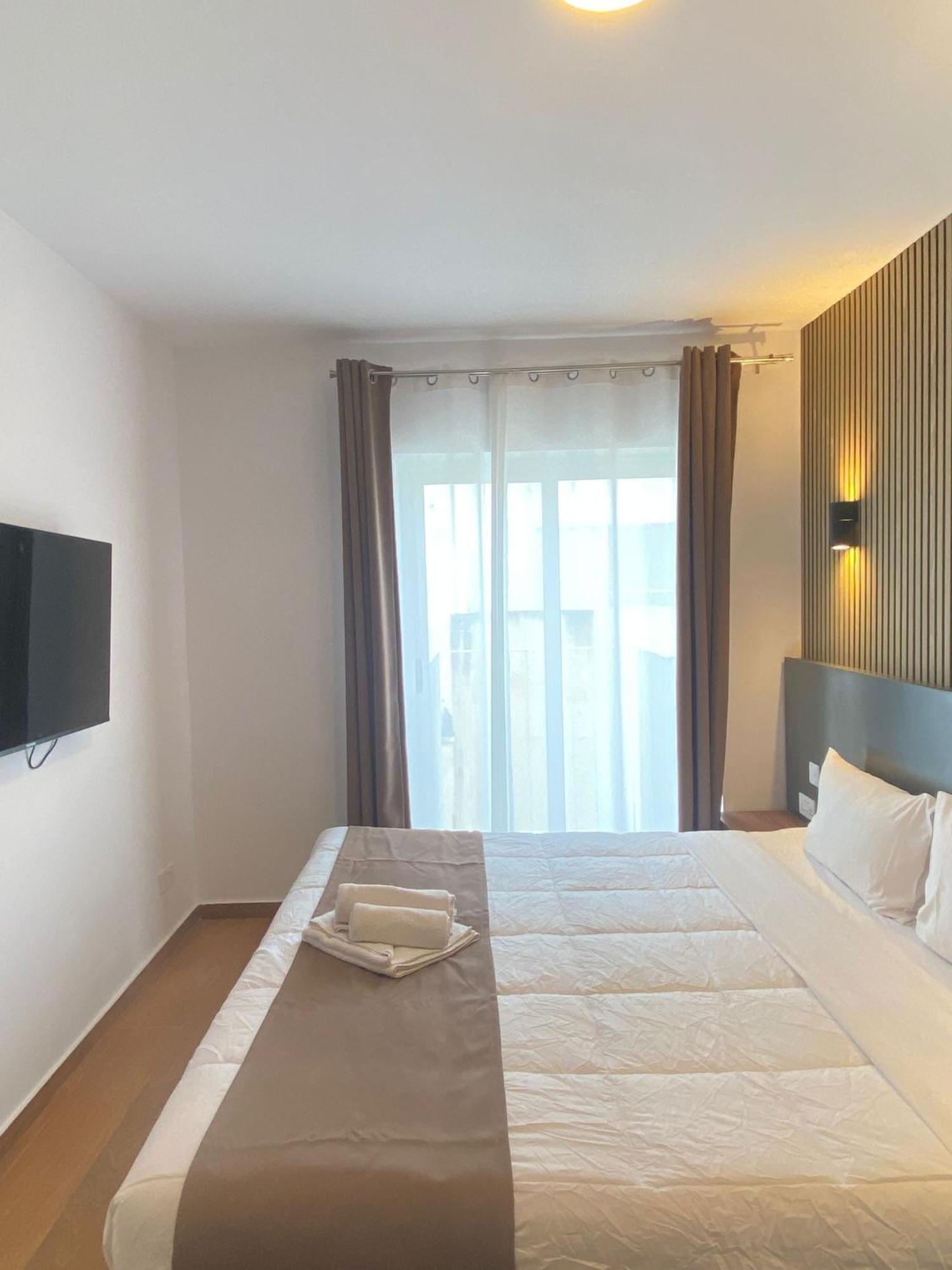 Marina Suites & Apartments - Self Catering - By Tritoni Hotels 그지라 외부 사진